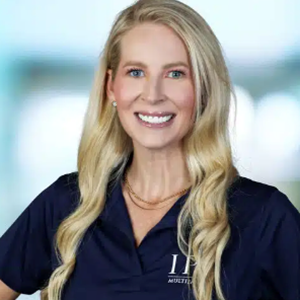 Photo of Nicole Patneaude